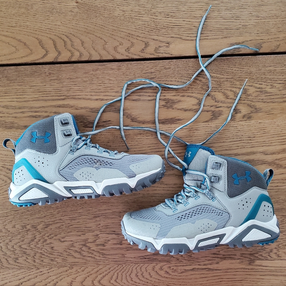 Under Armour hiking shoes NWOT